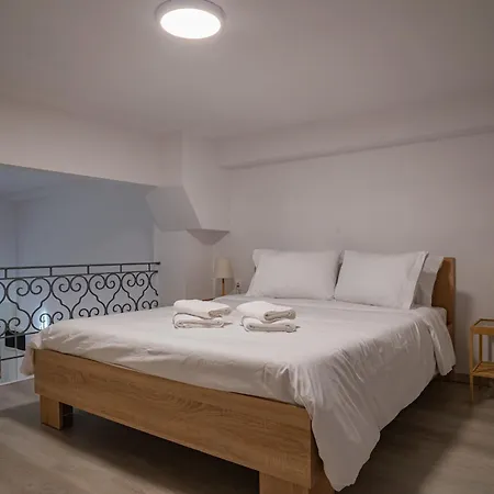 Apartment Feel Greek Hospitality #θ005 *