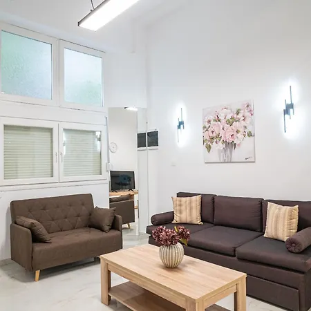 Feel Greek Hospitality #θ005